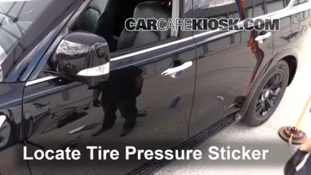 2011 Infiniti QX56 5.6L V8 Neumáticos y ruedas Controlar presión de neumáticos